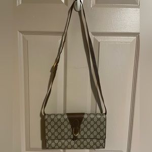 Vintage Gucci Monogram crossbody bag